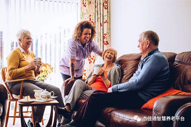 越来越多年轻人规划养老！人均养老消费预期超(图1)
